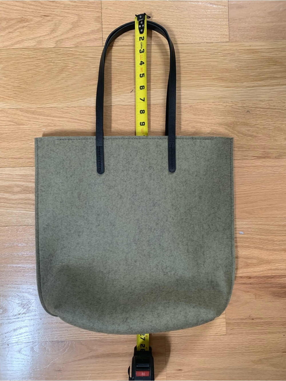 WOOLBERRY 100% wool tote olive